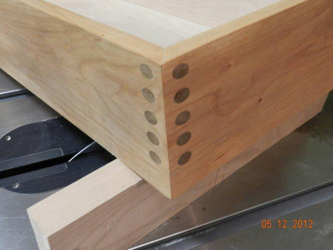 DIY_drawer_joint_detail_for_hall_table