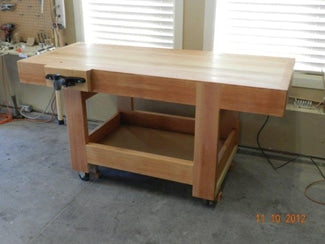 Design of finished workbench built from this how-to article