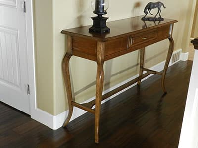 Finished entryway table assembly built for this project instructions page