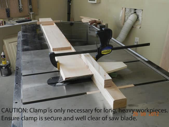 Workbench upper rail end miter cut on tablesaw for top skirt