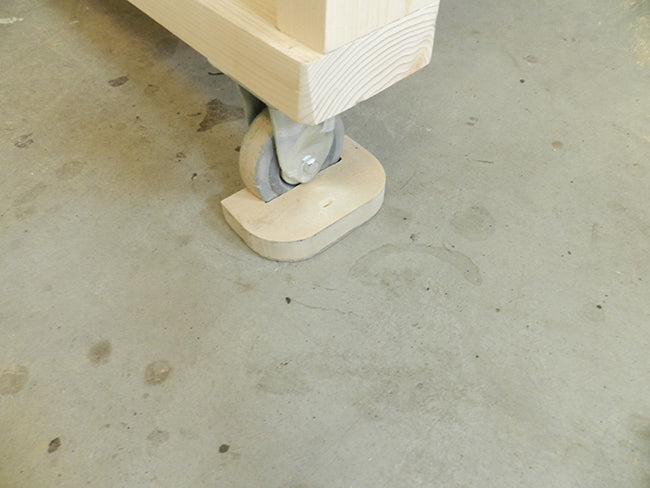 caster-lock-plate-installed-on-wheel