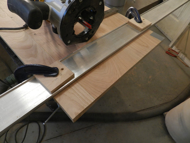 how-to-trim-TV-stand-top-ends-square-to-edges-straight-edge-router