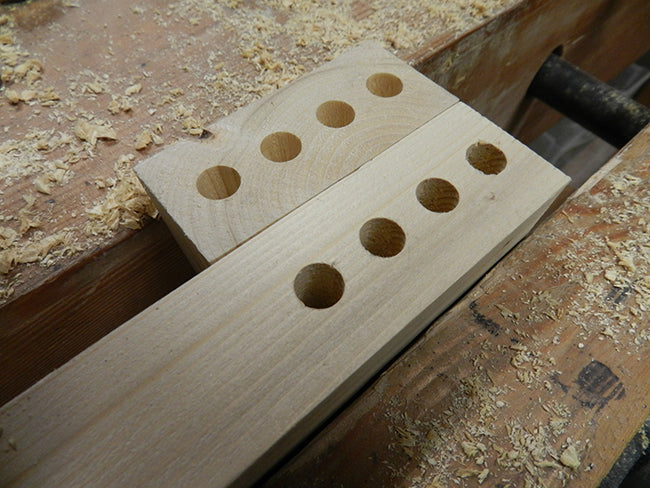 router-table-transverse-rail-to-leg-dowel-joint-bores-small